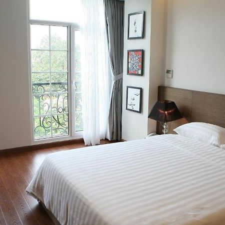 Idc White House Apartment Hanoi Room photo