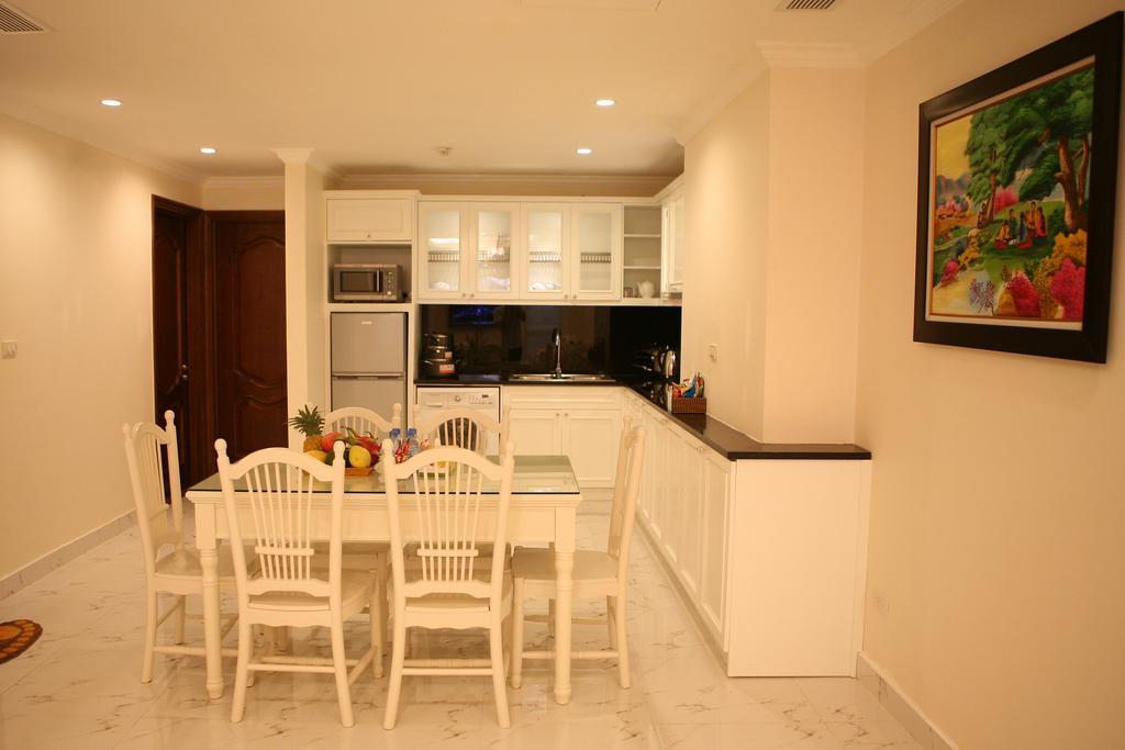 Idc White House Apartment Hanoi Exterior photo